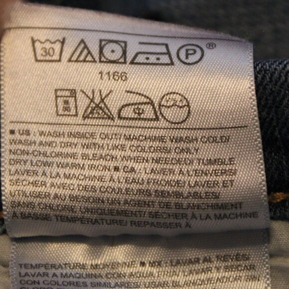 Old Navy Curvy Profile Jeans, Bootcut, Mid-rise, Faded Demin, Women's size 10S - Picture 6 of 6